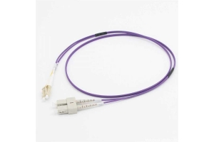 C2G 50M LC/SC OM4 LSZH VEZELPATCH - PAARS