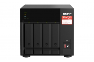 QNAP TS-473A NAS Tower Ethernet LAN Zwart V1500B